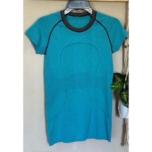 Lululemon Swiftly Tech Short Sleeve Tee‎ Women's Size 6 Turquoise